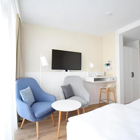 מלון Wyn. Strandhotel Sylt 4*