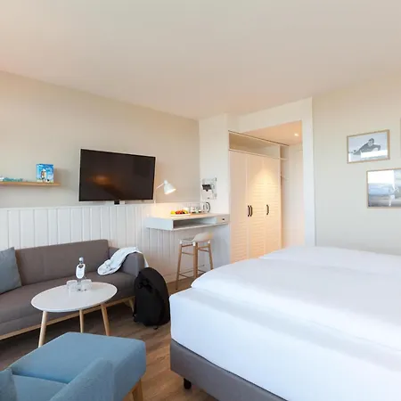 Hotel Wyn. Strandhotel Sylt 4*