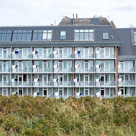 מלון Wyn. Strandhotel Sylt 4*