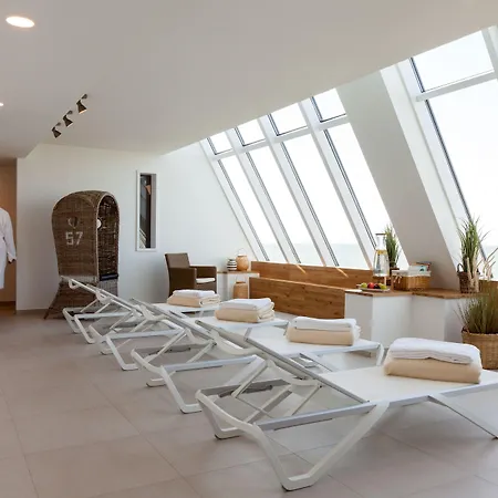 Wyn. Strandhotel Sylt